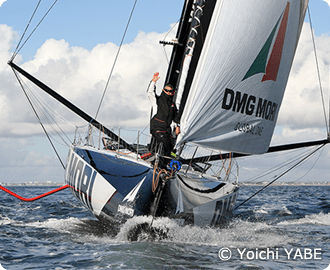 銘石 加茂川『真黒石』船石(ヨット) 銘石 加茂川『真黒石』船石(ヨット)